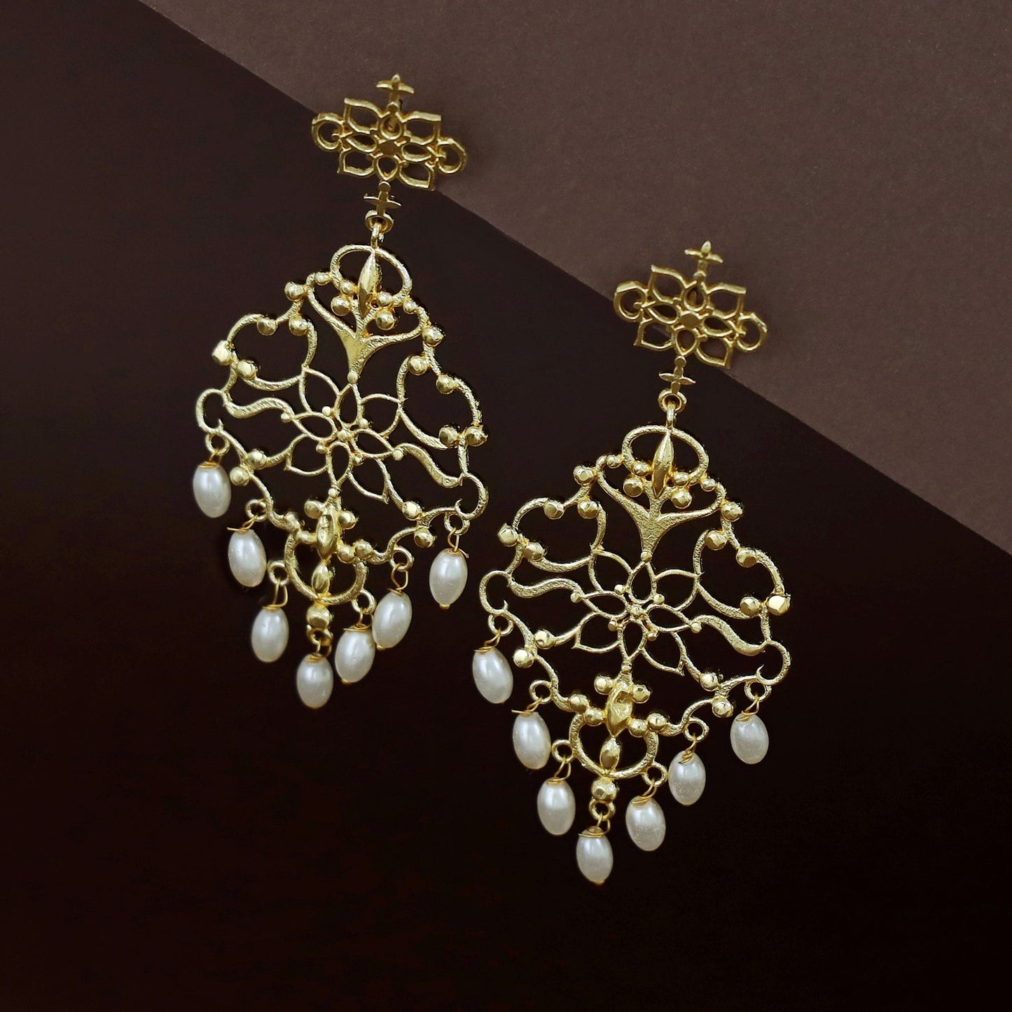 Golden Filigree Rice Pearl Earring